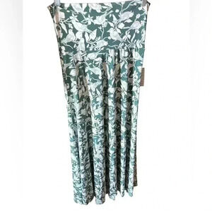 Lularoe green XS‎ Maxi Skirt. NWT off white cream bird print. Silky material